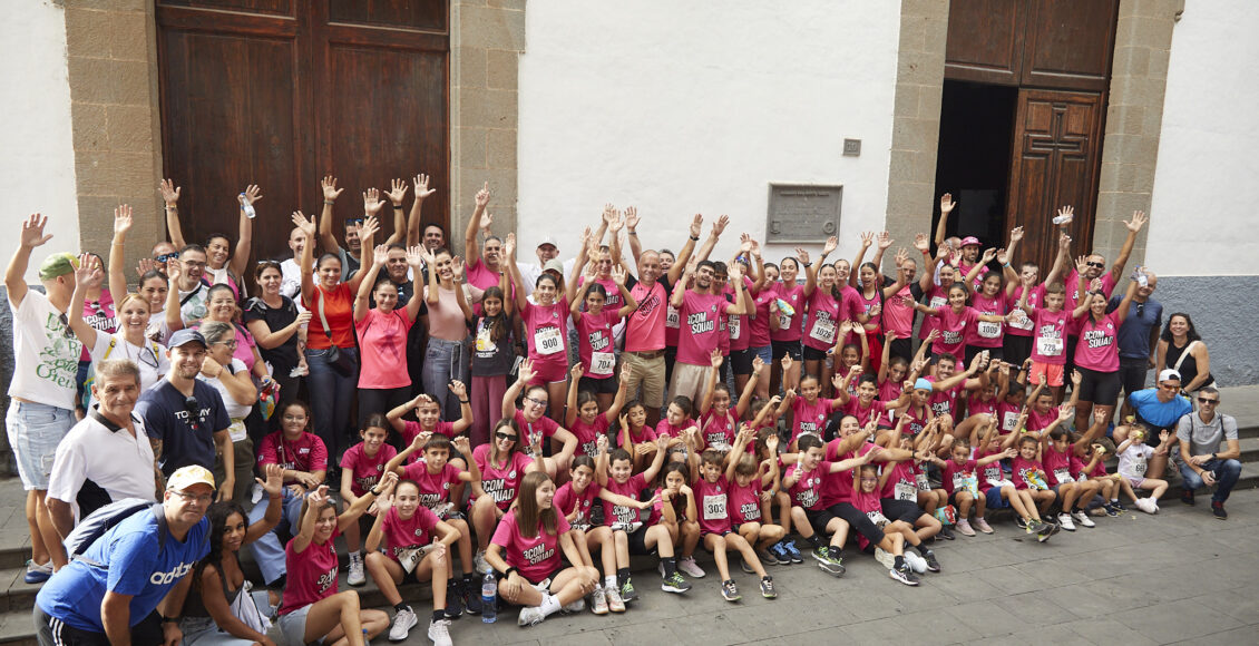 Foto de niños entrenando atletismoen gran canaria 3com squad (2)
