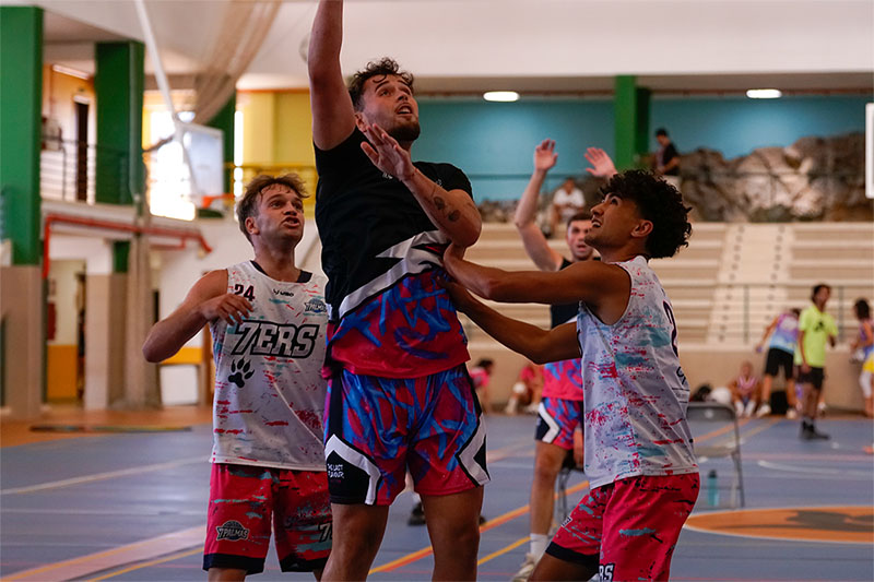 Jugadores de StreetFlavour en el 3x3 de El Rosario - 3COM Squad